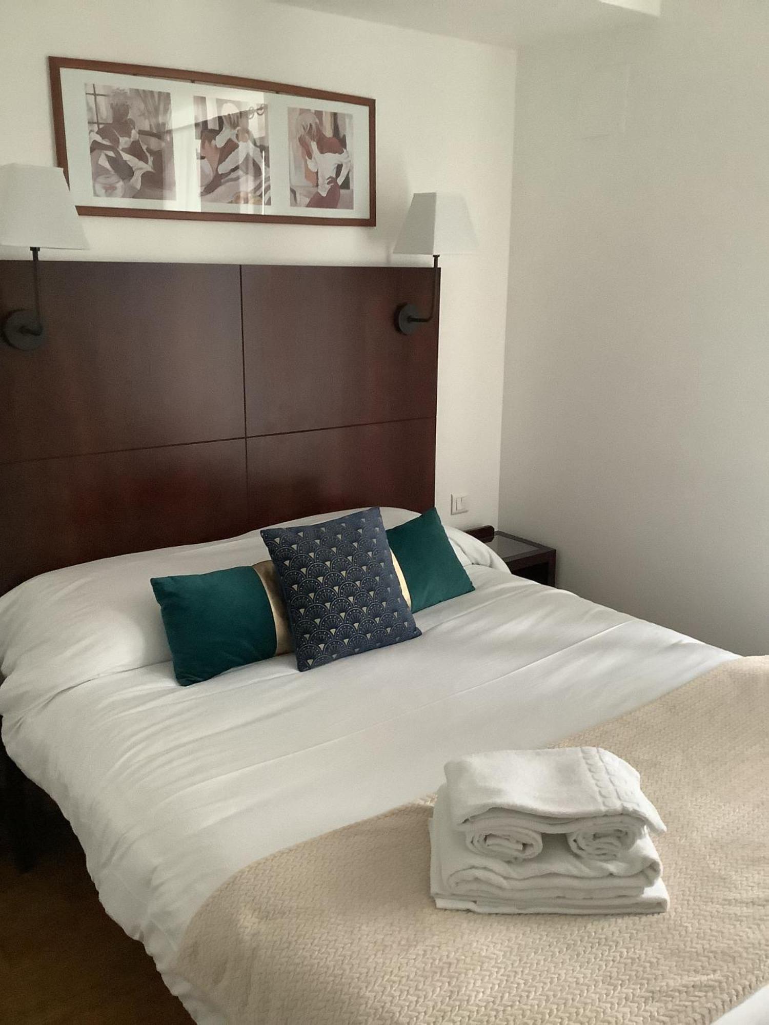 Hotel Logis Le Marronnier Buffon Pokoj fotografie