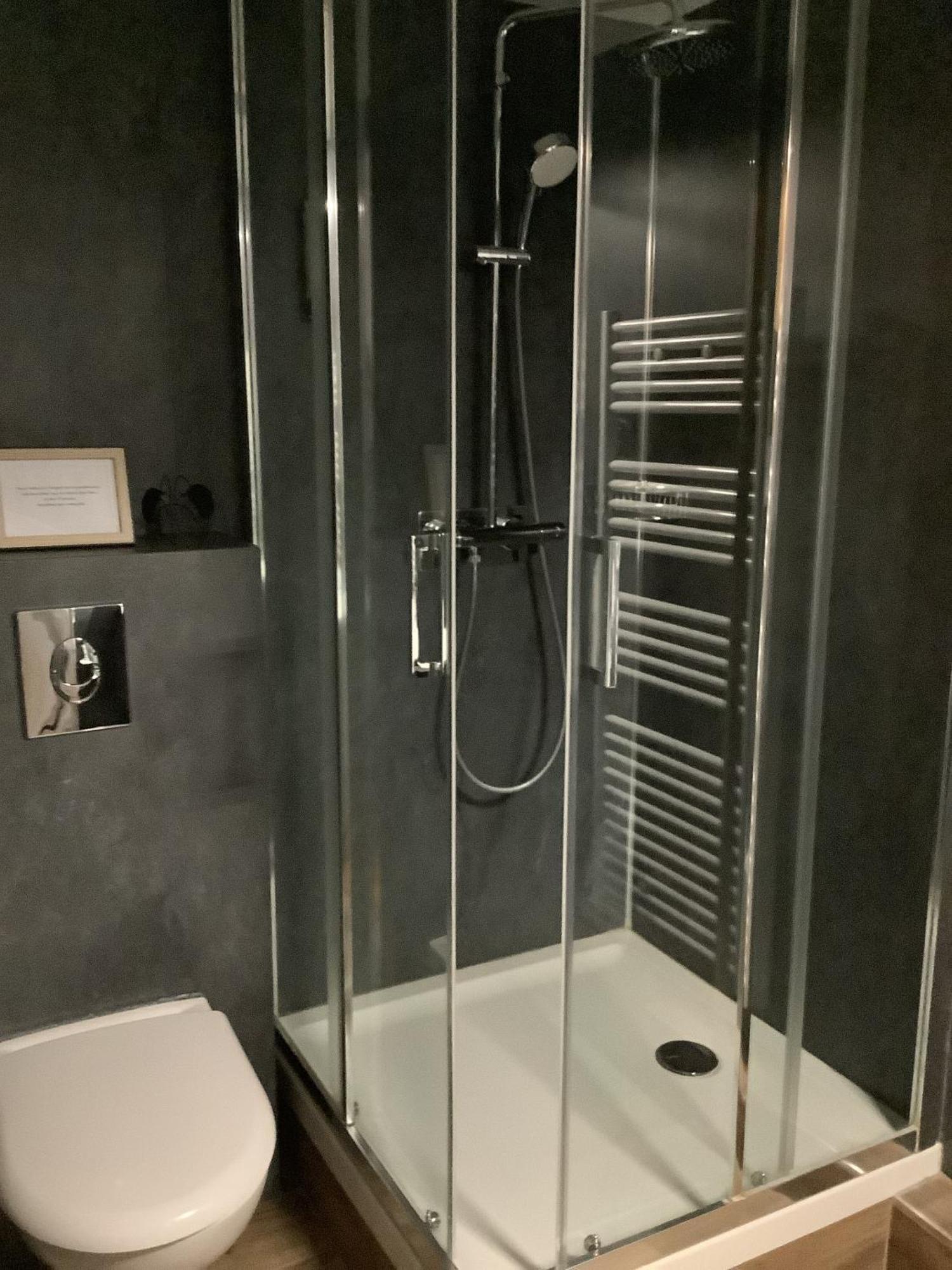 Hotel Logis Le Marronnier Buffon Pokoj fotografie