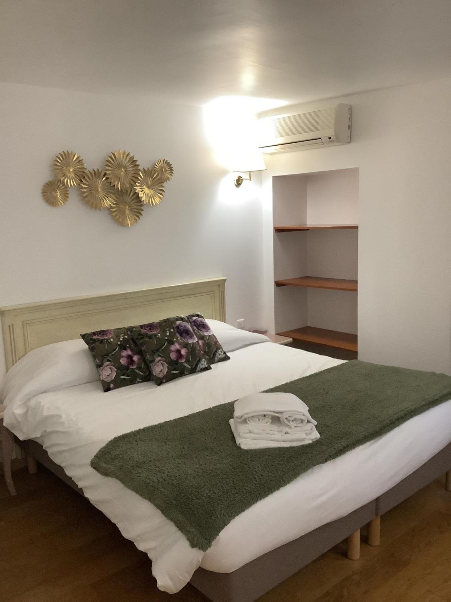 Hotel Logis Le Marronnier Buffon Pokoj fotografie