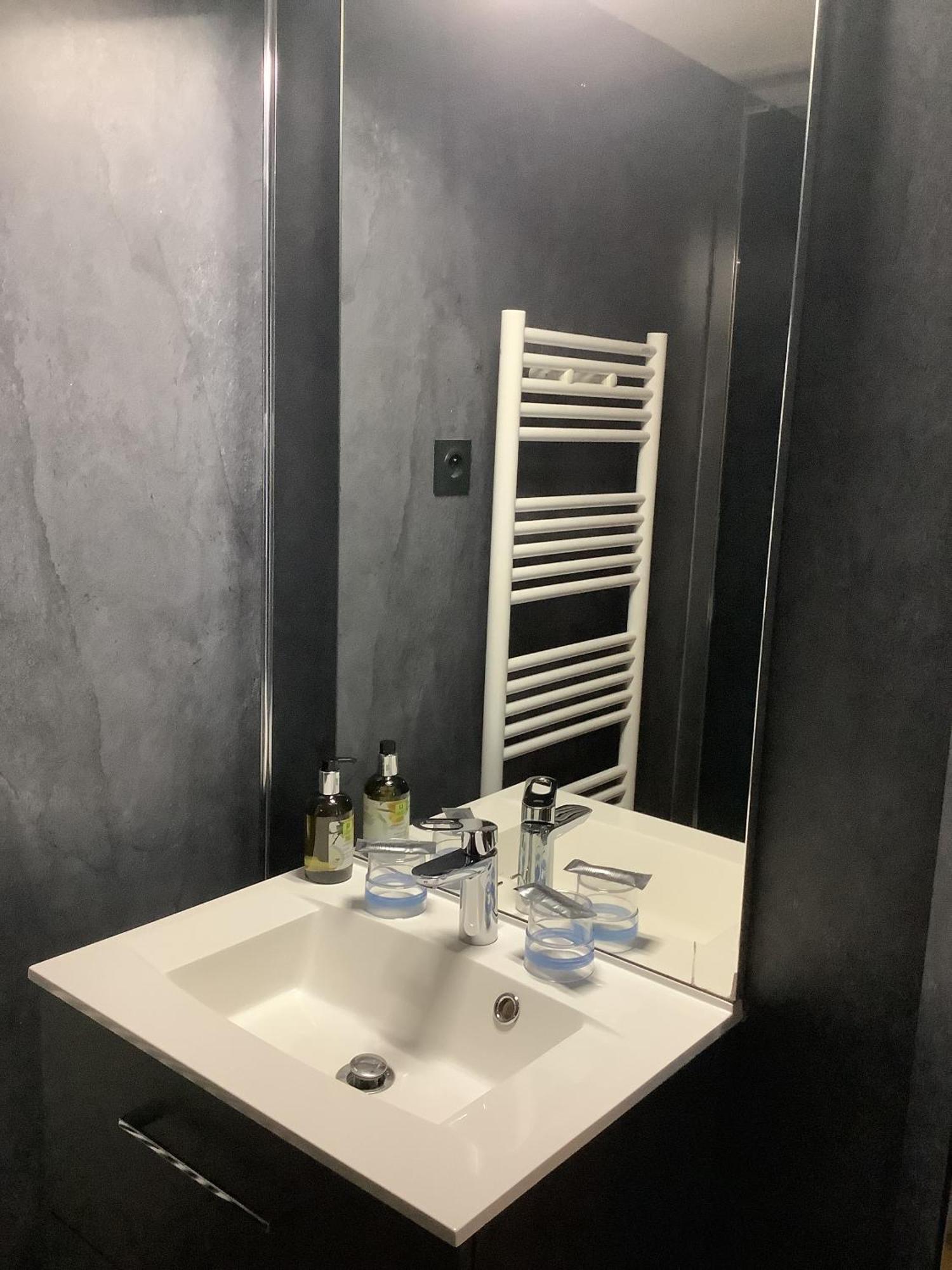 Hotel Logis Le Marronnier Buffon Pokoj fotografie